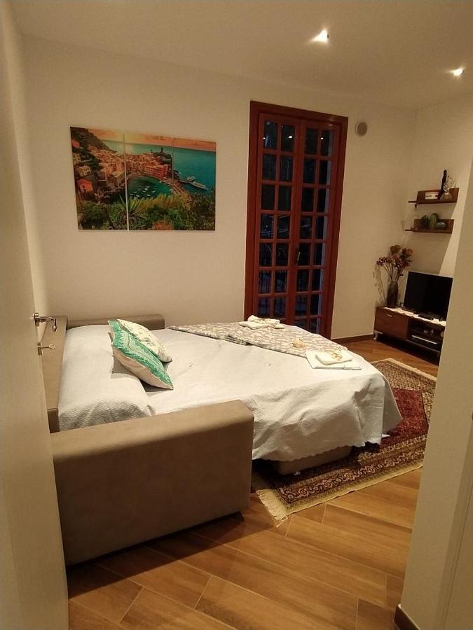 Appartamento Linda A Pochi Passi Dal Mare - 011030-Lt-0357 Вернаца Екстериор снимка